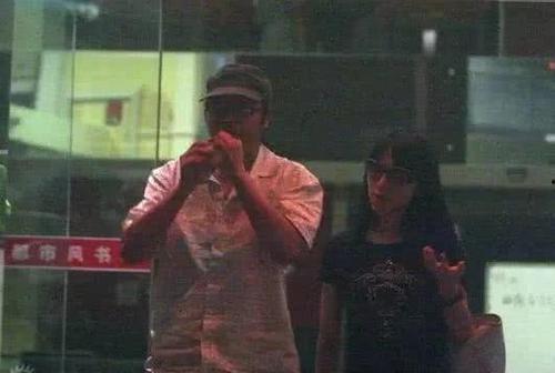 娱乐吃瓜导演,导演背后的“吃瓜”故事